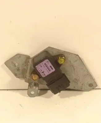 Nissan X-Trail T30 ESP acceleration yaw rate sensor 479308H300