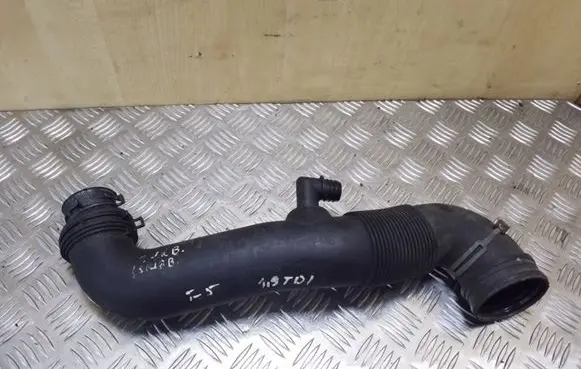 Volkswagen Transporter - Caravelle T5 Intercooler hose/pipe 7H0129615D