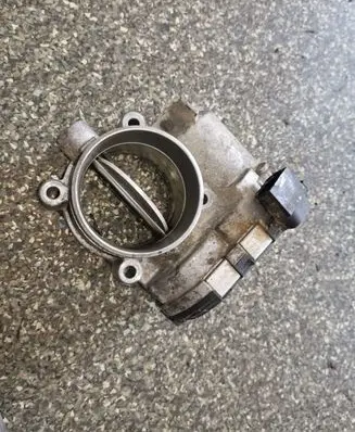 Mercedes-Benz CLK A209 C209 Throttle valve A1110980109