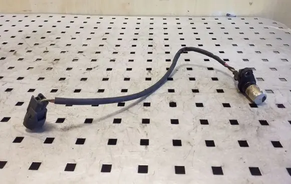 Toyota Corolla Verso E121 Crankshaft position sensor 9091905030