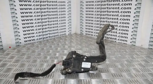 Opel Movano B Accelerator throttle pedal 8200672372 8200672372C
