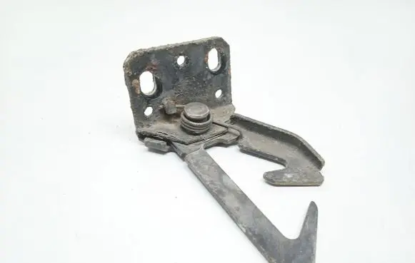 Audi 80 90 B3 Engine bonnet/hood lock/latch loop/hook 