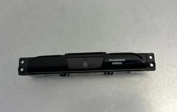 Hyundai i30 Central locking switch button 93770G4000 3H31Y01000