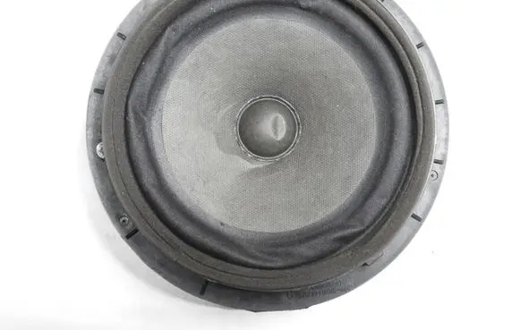 Suzuki SX4 Front door speaker F16109ER