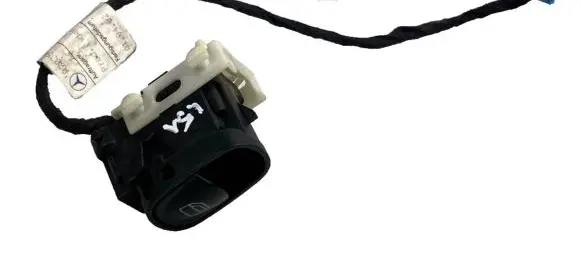 Mercedes-Benz C W203 Quarter vent window switch A2038200210