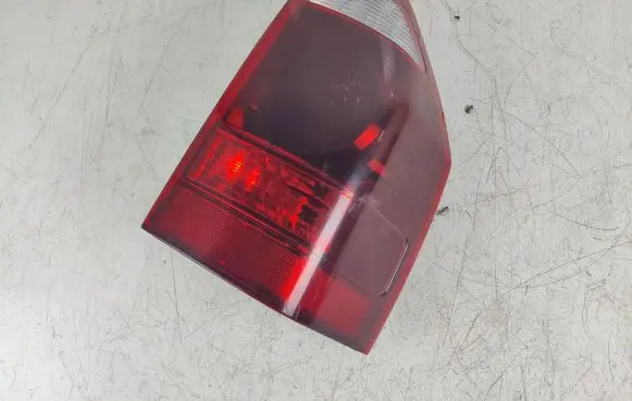 Mitsubishi Pajero Rear/tail lights