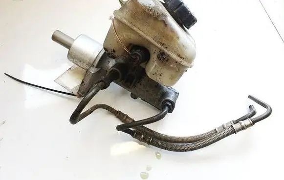 Opel Zafira A Master brake cylinder 2442 32066734