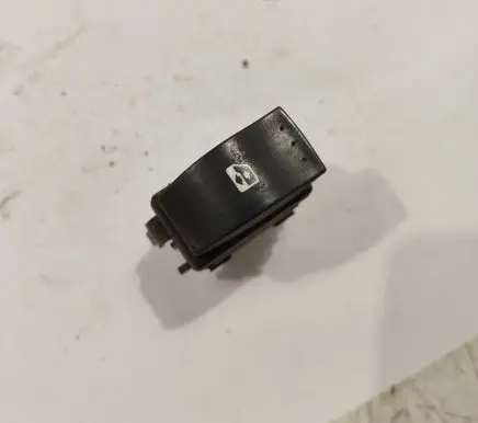 Renault Scenic II - Grand scenic II Electric window control switch 315029B