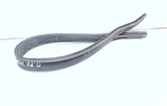 Opel Astra H Engine compartment rubber 2445389