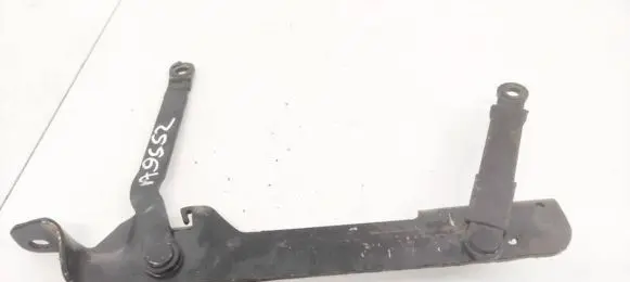 Opel Zafira B Seat back rest lock catch 90588992