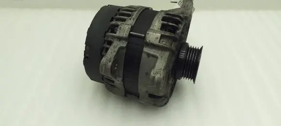 Mercedes-Benz B W246 W242 Generator/alternator A0009063322 0125711028