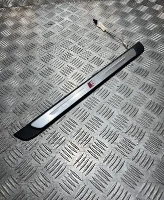 Audi A3 8Y Front sill (body part) 8Y0947417A