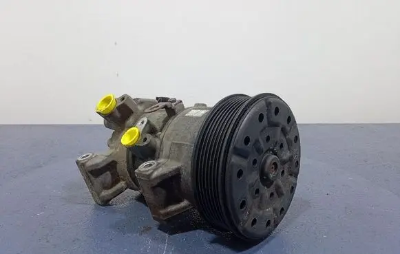 Toyota Avensis Verso Air conditioning (A/C) compressor (pump) 