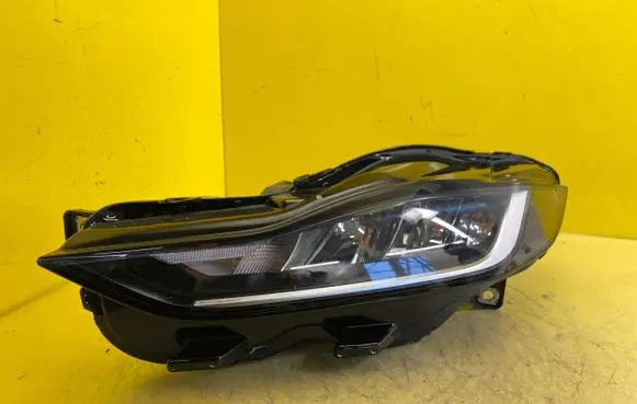 Jaguar XE Headlight/headlamp GX73-13W030-JB