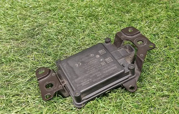 Toyota Camry VIII XV70 Blind spot module 8821006030 A2C751406