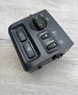 Volvo V40 Light switch 30613945 240902