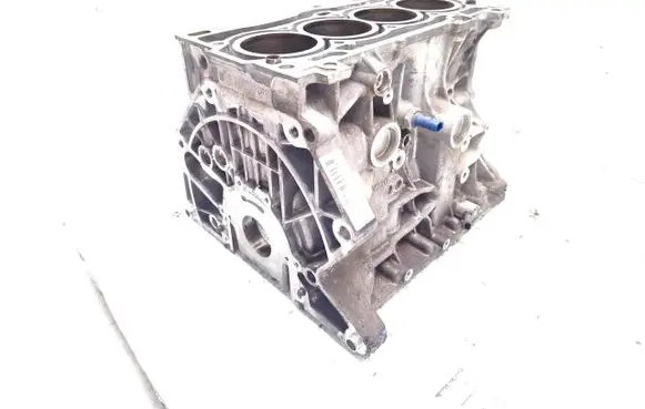 Skoda Octavia Mk3 (5E) Engine block CZD