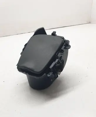 Cup holder front