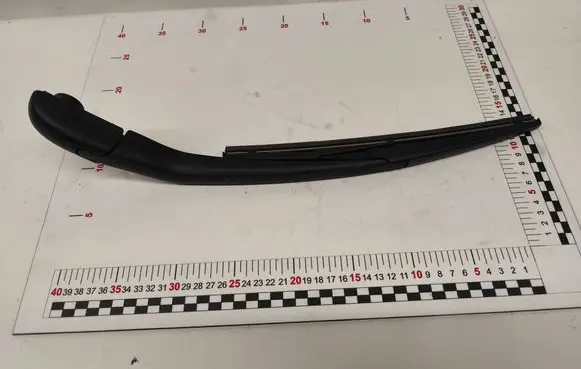 Fiat Freemont Rear wiper blade arm 06965