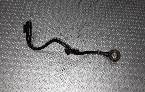 Mercedes-Benz C W204 Detonation knock sensor 0071531228