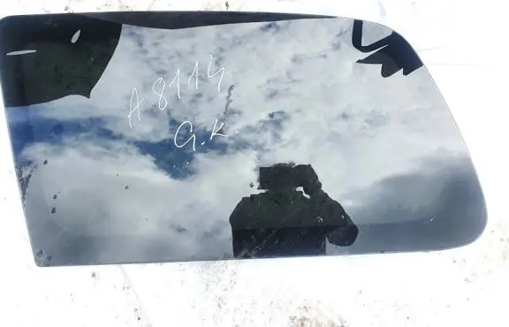 Dodge Durango Rear side window
