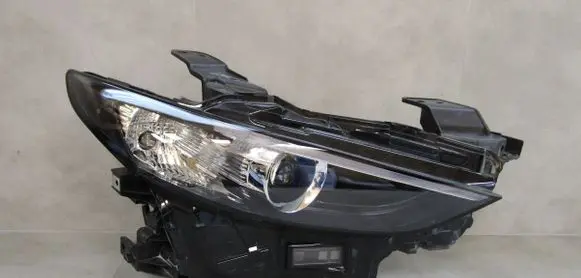 Mazda 3 Headlight/headlamp BCJH51030 7L2321401086 W003T37871