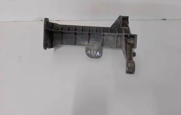 Renault Megane IV Rear bumper mounting bracket 850460376R