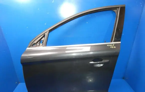Volvo XC60 Front door 