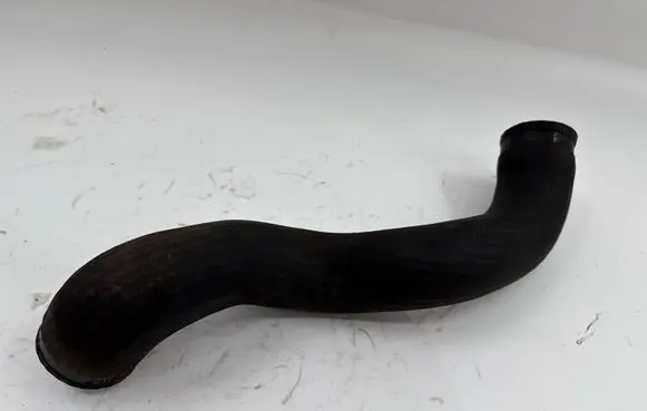 Volvo S60 Intercooler hose/pipe 30645937