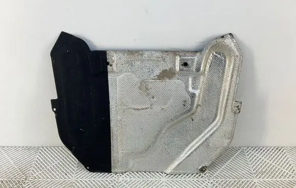Audi A6 S6 C7 4G Engine splash shield/under tray 8W0825209