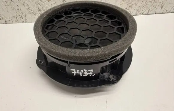 Skoda Karoq Front door speaker 3V0035411J