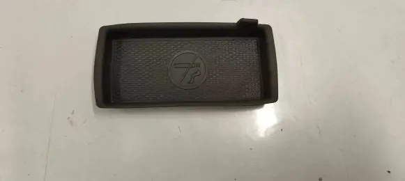 Mercedes-Benz GLE (W166 - C292) Glove box pad A1666830394