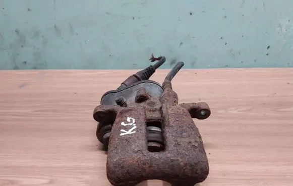 Audi A6 S6 C6 4F Rear brake caliper 32332082C