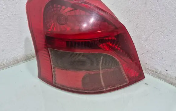 Rear/tail lights