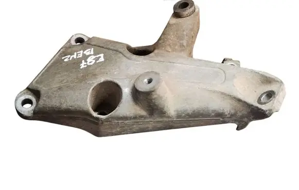 BMW 1 E81 E87 Engine mounting bracket 22116776529 AC46000 24168110