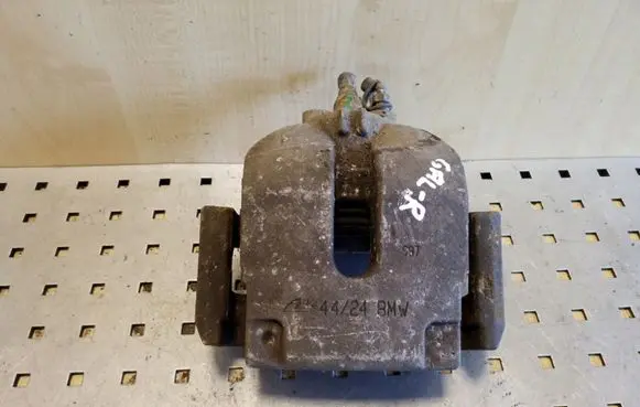 BMW X5 E70 Rear brake caliper