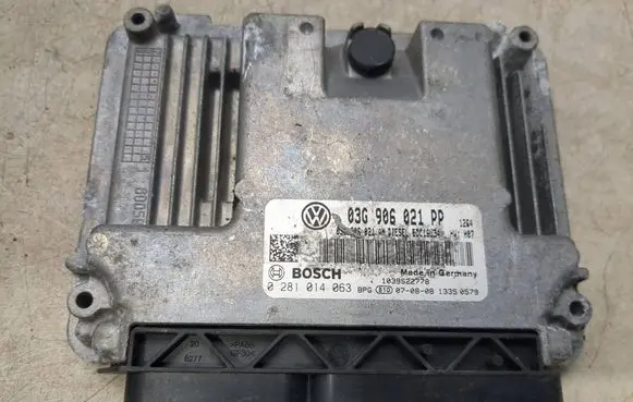 Volkswagen Touran I Engine control unit/module 03G906021PP 0281014063 1039S22778