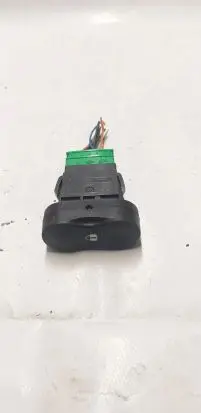 Dacia Sandero Windscreen/window heater switch E2311115