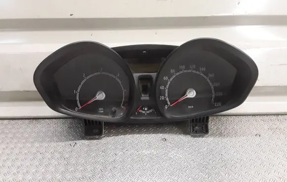 Ford Fiesta Speedometer (instrument cluster) 8a6t10849cg