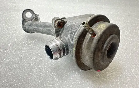 Mercedes-Benz CLK A209 C209 EGR valve A0021403660
