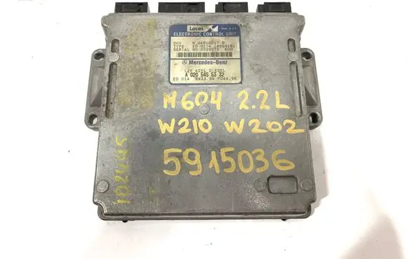 Mercedes-Benz E W210 Engine control unit/module A0205455332 0205455332 04010017D