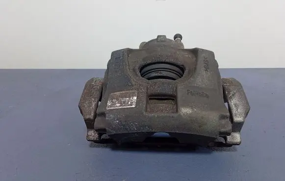 Ford Mondeo MK V Front brake caliper DG9C-2B302-BA