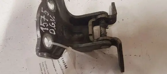 Opel Antara Rear door upper hinge