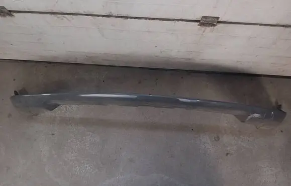 Dodge Durango Front bumper lip 