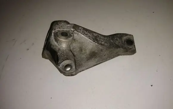 BMW 3 E90 E91 Fuel pump bracket 7804376 780437601 24168110