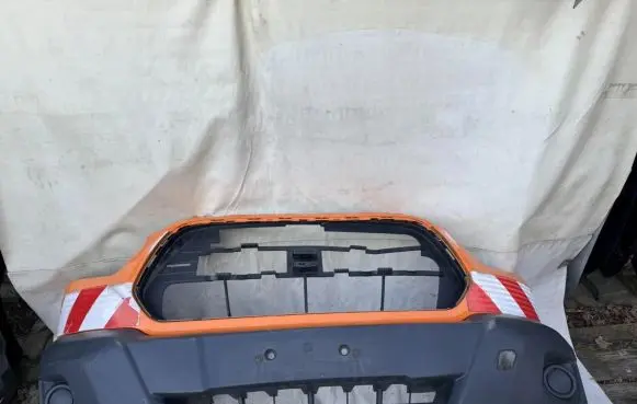 Ford Escort Front bumper BK31-17K819