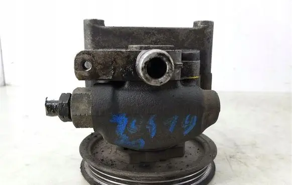 Land Rover Freelander Power steering pump HE125082