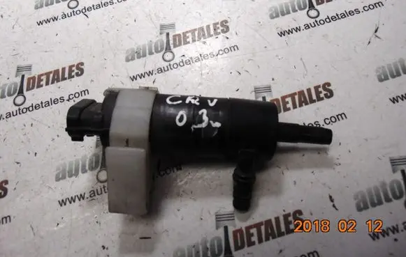 Honda CR-V Windscreen/windshield washer pump