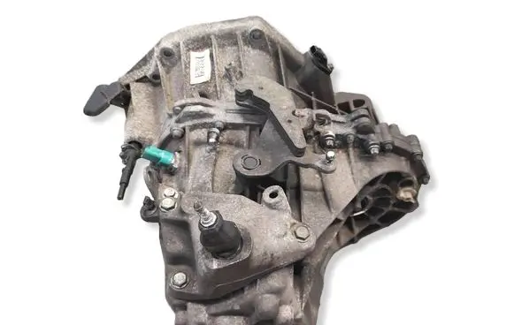 Nissan Qashqai Manual 6 speed gearbox TL4113