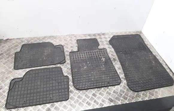 BMW 1 E81 E87 Car floor mat set 